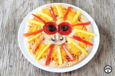 You and your family can have a roaring good time enjoying individual lion-faced mango pizzas. (Photo ... 