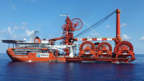 Lewek Constellation sets record during pipelay trials, tension recorded at 632mT, rendering this the ... 