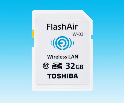 東芝： 無線LAN搭載 SDHCメモリカード「FlashAir(TM)」（写真：ビジネスワイヤ）