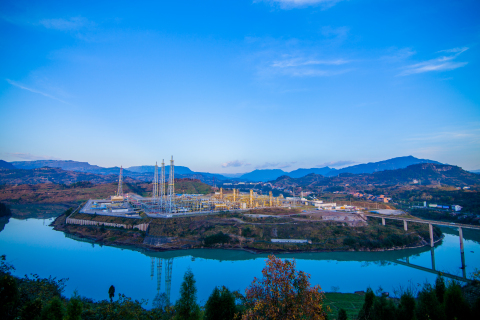 The Nanba gas processing plant at the Chuandongbei Project. (Photo: Business Wire)