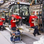 AGCOのボーヴェ・トラクター製造施設が、フランスの2016年ファクトリー・オブ・ザ・イヤーを受賞
