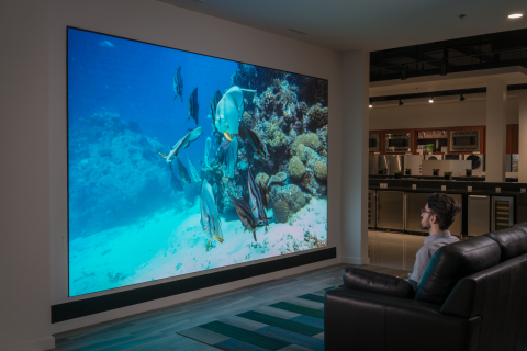 15 foot LED TV Wall (Photo: Business Wire)