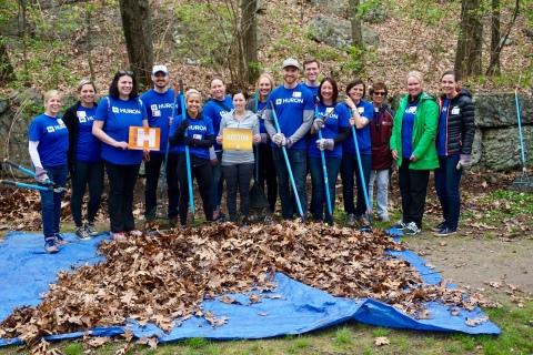 Huron employees clean up Boston's Franklin Park for the community to enjoy. (Photo: Business Wire)