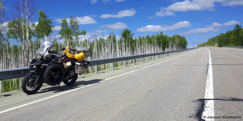 Quel été 2017 pour les motards ? Pneus-Moto.fr met en jeu des prix exceptionnels ! (Photo: Business  ... 