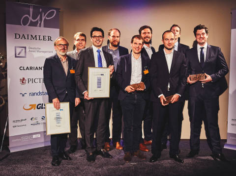 Preisträger des 11. Deutschen Journalistenpreises 2017 (v.l.n.r.): Oliver Schröm, Karsten Polke-Maje ... 