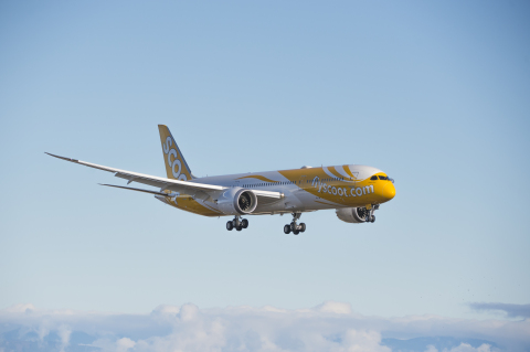 Scoot 787 In-air (Photo: Business Wire)