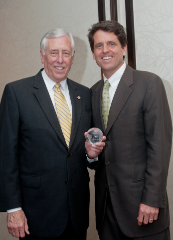 U.S. Rep. Steny Hoyer (D-MD), left, receives Save the Children's Congressional Champion for Real and Lasting Change Award from Mark Shriver, senior vice president for Strategic Initiatives at Save the Children. (Photo: Business Wire)