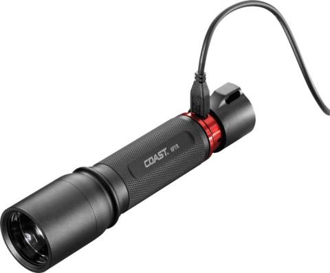 1132 lumens Coast HP314 Ultimate Distance LED Torch Spot to Flood Focusing 