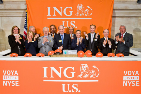 ING U.S. Chairman and Chief Executive Officer Rodney O. Martin, Jr., joined by members of the ING U.S. management team, rings the NYSE Opening Bell® to celebrate the company’s IPO and first day of trading on the NYSE. (Source: Ben Hider/ NYSE Euronext Photo)