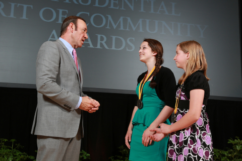 Academy Award-winning actor Kevin Spacey congratulates Alison Forger, 17, of Monroe (center) and Anna Murphy, 11, of Stafford Springs (right) on being named Connecticut's top two youth volunteers for 2013 by The Prudential Spirit of Community Awards. Alison and Anna were honored at a ceremony on Sunday, May 5 at the Smithsonian's National Museum of Natural History, where they each received a $1,000 award. (Photo: Business Wire)