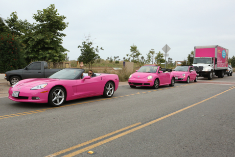 Barbie® set off today on a North America tour to find the perfect place to call home. This morning, Barbie's pink motorcade, escorted by the Malibu Patrol, was seen leaving Malibu -- her home for 41 years -- with three of her favorite cars and a moving truck in tow. Today's motorcade sighting kicks off the "Barbie Is Moving" tour -- a free pop-up event where girls can experience Barbie's world by walking the runway, taking photos with "virtual" Barbie in the magic mirror, building a dream room with the Mega Bloks® Barbie™ playset and more. The tour stops in 14 cities, including Dallas, Chicago, Minneapolis and New York. For a complete list of locations and more information, visit www.BarbieIsMoving.com and follow her journey at #BarbieIsMoving. (Photo: Business Wire)