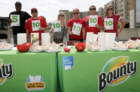 Former Cincinnati Reds star, Lee May, left, and other judges of the Tastiest Ballpark Mess Contest presented by Bounty Select-A-Size pose for a photo in Cincinnati, OH, Saturday, June 15, 2013. (AJ Mast/AP Images for Bounty Paper Towels)