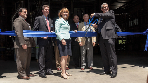 Participants in a ribbon-cutting ceremony for a new Lead Free foundry at the Watts Water Franklin Facility included, from left, Watts Water senior officers Tim O'Neil, Ken Lepage, Gov. Maggie Hassan, Watts Water Dean Freeman, retired Watts Water CEO Tim Horne, and current Watts Water CEO David Coghlan (Photo: Business Wire)