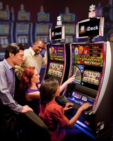 Bally has installed Elite Bonusing Suite(TM) at Isleta Hotel & Casino in New Mexico, which will enable the casino resort to offer powerful floor-wide promotions, tournaments, and virtual-racing events. (Photo: Business Wire)