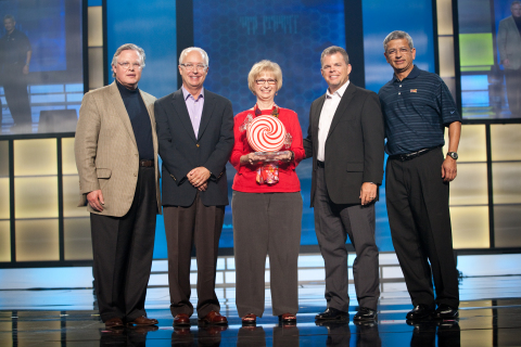 From left to right: Clifford Hudson, chairman, chief executive officer and president of Sonic Corp.; Stephen Saak, chief executive officer and founder of S&S Promotions, Inc.; Sandi Stapleton, project manager customer service of S&S Promotions, Inc.; Scott Rider, president of S&S Promotions, Inc. and Omar Janjua, chief restaurant operations officer at SONIC. (Photo: Business Wire)