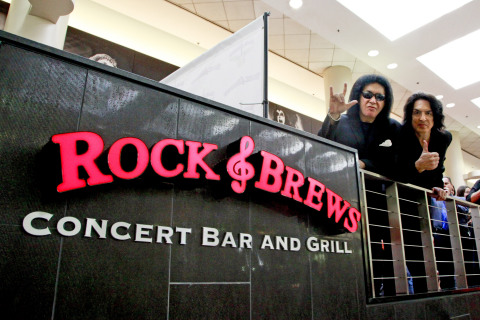 Co-founding partners Gene Simmons and Paul Stanley of KISS opened their first Rock & Brews airport location at Terminal 5 at LAX today. (Photo: Business Wire)