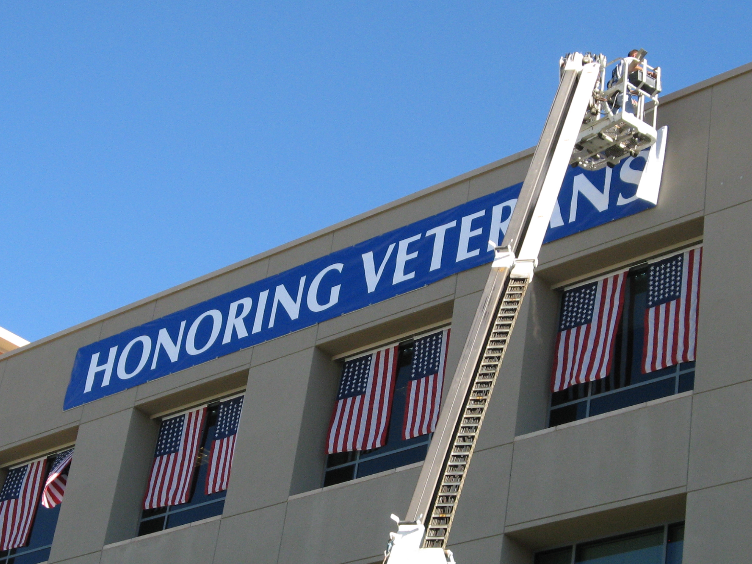 Arizona State Credit Union Displays 27 Versions Of American Flag