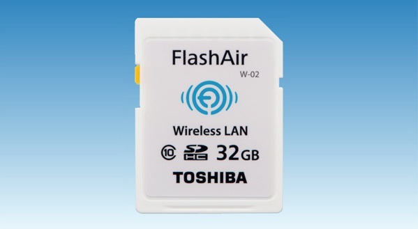 FlashAir 32GB W-02 東芝(TOSHIBA)無線LAN搭載