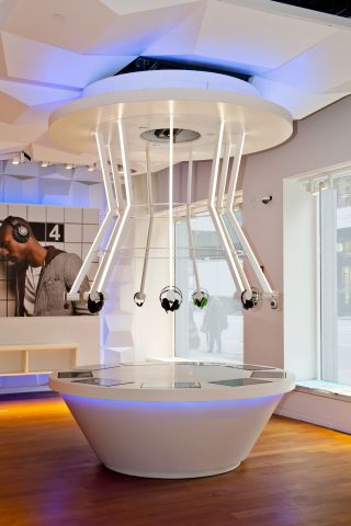 The new HARMAN flagship store on Madison Avenue in New York City includes an interactive headphone listening console called the Sound Spider. (Photo: Business Wire) 