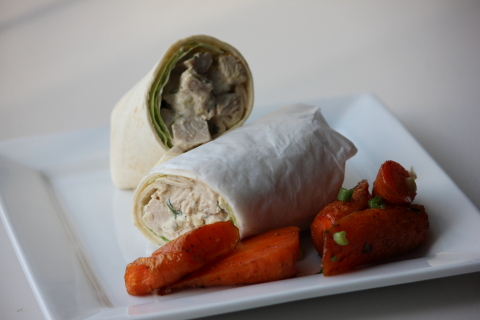 Food Network Chef Aaron McCargo, Jr. and Fresenius Medical Care dietitians offer holiday leftover tips and recipes for dialysis patients and their families, including this delicious Turkey Salad Wrap. (Photo: Business Wire)