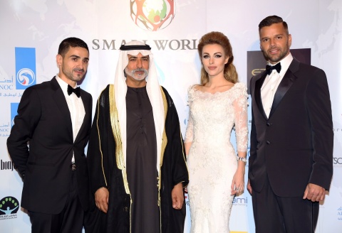 Center: H.E. Sheikh Nahyan Mabarak Al Nahyan Right: Ricky Martin and Mrs. Salam Hamzeh Ghaith Left: Fadi Ghaith (Photo: Business Wire) 