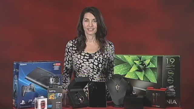 Personal finance expert Erica Sandberg offers shopping tips for the holiday season.