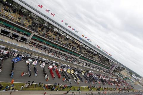 24 Hours of Le Mans 2013. Photo courtesy of FIA WEC Photo Gallery.