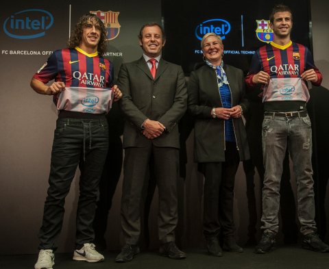Intel and FC Barcelona announced Dec. 12 as part of their new official technology partnership, the Intel Inside(R) logo will be the first-ever placement of a partner's logo inside FC Barcelona's jerseys. Showing the new jersey are Carles Puyol, FC Barcelona player, Sandro Rosell, FC Barcelona club president, Deborah Conrad, Intel chief marketing officer and Gerard Pique, FC Barcelona player. (Photo: Business Wire)