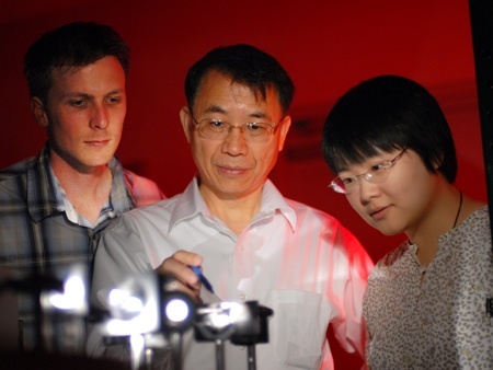 S.T. Wu, a professor of optics & photonics, has received numerous patents for his work in creating next-generation liquid crystal displays. (Photo: Business Wire)