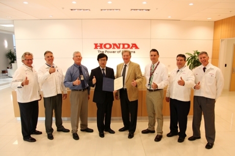 The FAA presented Honda Aircraft Company with Part 145 Repair Certification for its customer service facility on Dec. 20, 2013 (Photo: Business Wire)