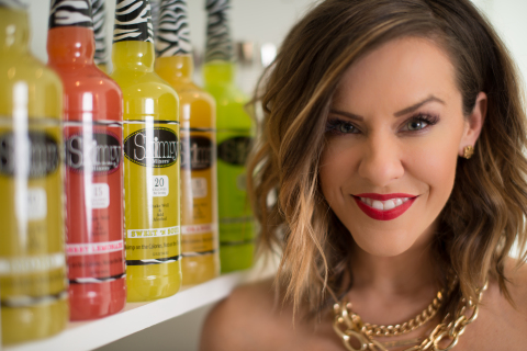 Lo-Cal Drink Mixer Company, Skimpy Mixers Announces Product Launch and Social Media Collaboration with Fashionista and Reality Star Courtney Kerr During the Company's Promotional Launch (Photo: Business Wire)