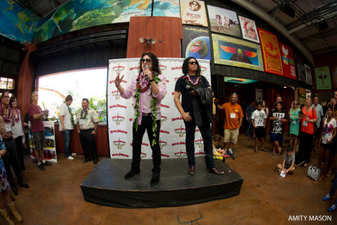 Gene Simmons and Paul Stanley of KISS were on Maui yesterday to offer a sneak preview of their newest Rock & Brews restaurant in Pa’ia. Pictured from left to right are Paul Stanley and Gene Simmons. (Photo: Business Wire)