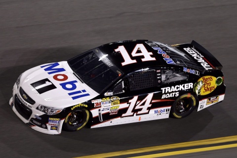 Tony Stewart returns to racing at Daytona again with the support of ExxonMobil and Mobil 1. (Photo: Business Wire)