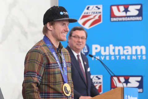 Putnam Investments CEO Robert L. Reynolds, right, introduces U.S. Alpine skier Ted Ligety, left, during a victory rally at Putnam Investments' headquarters on Thursday, Feb. 27, 2014, in Boston. Putnam employees, led by Reynolds, congratulated Ligety for winning the gold medal in the men's giant slalom race at the Olympic Games in Sochi, Russia. (Photo: Business Wire)