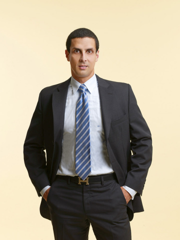 Dr. Omar Torres, Nationally Renowned Dermatologist and Olay Regenerist Spokesperson (Photo: Business Wire)