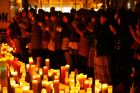 Many people are offering prayers for the victims of the Great East Japan Earthquake - A scene at "Candle Night," held in Fukushima (Photo: Business Wire)