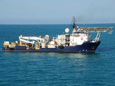 McDermott's Thebaud Sea is contracted for a third pipe repair project. (Photo: Business Wire)