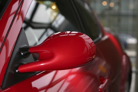 Coated plastic wing mirror (Photo: Business Wire)