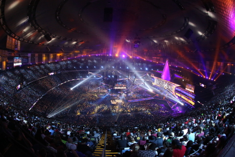 A sold-out crowd of 75,167 from all 50 states and 37 countries converged on the Mercedes-Benz Superdome in New Orleans for WrestleMania 30 (Photo: Business Wire)
