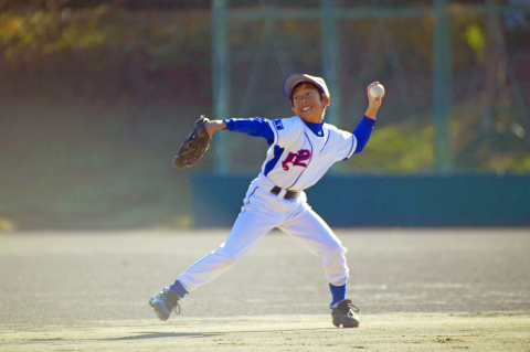 Shoulder injuries found in young baseball pitchers are similar to shoulder injuries found in volleyball players, says J. Lee Pace, MD, director of Sports Medicine, Children's Orthopaedic Center at Children's Hospital Los Angeles. (Photo: Business Wire)