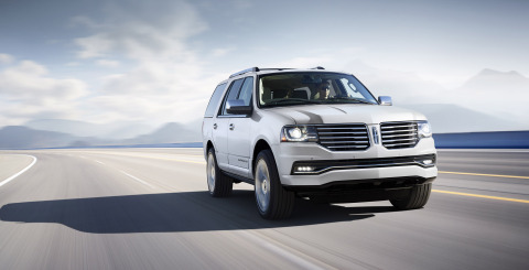 The 2015 Lincoln Navigator features ziricote wood. This is the first time this exotic hardwood has been used in the automotive industry. (Photo: Business Wire)