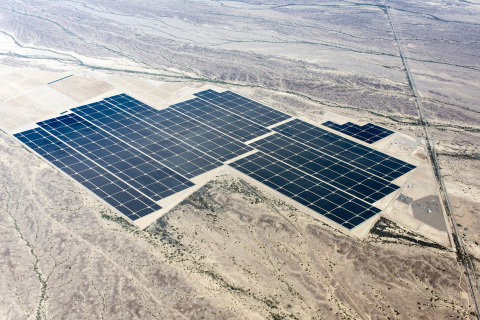 NRG Energy and MidAmerican Solar announced the completion of Agua Caliente, the world's largest photovoltaic solar facility at 290 megawatts. The Arizona plant sells clean power to Pacific Gas & Electric Company under a 25-year power purchase agreement. (Photo: Business Wire) 