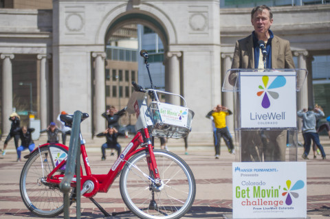 Governor John Hickenlooper joins LiveWell Colorado and Kaiser Permanente to kick off the 2014 Colorado Get Movin' Challenge. Credit: Evan Semon.