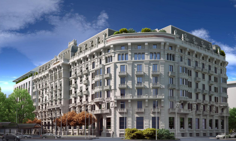 Façade of the Excelsior Hotel Gallia in Milan, Italy (Photo: Business Wire)