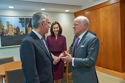 (left to right) José Baselga, MD, Physician-in-Chief of Memorial Sloan Kettering Cancer Center; Marie-Josée Kravis, Chair of the Board of the Sloan Kettering Institute; Henry R. Kravis, investor and philanthropist (Photo: Business Wire)