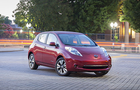 2014 Nissan LEAF (Photo: Business Wire)