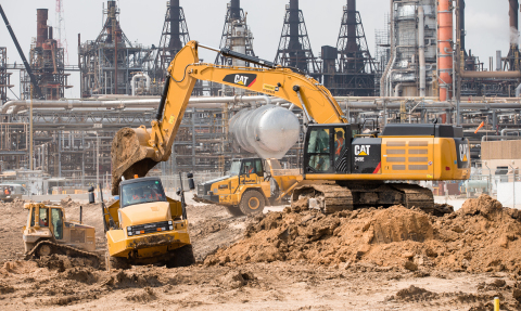 ExxonMobil expects to employ more than 10,000 construction workers at its multi-billion dollar expansion project in Baytown, Texas. (Photo: Business Wire)