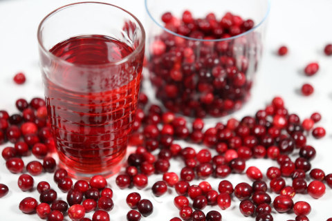 From its exceptional taste to its rich heritage and long list of health benefits, the cranberry is one of Mother Nature's superfruits. Visit facebook.com/oceanspray for delicious recipes and more. (Photo: Business Wire)