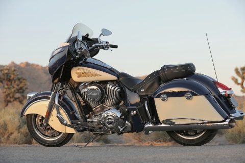 Indian Chieftain in the beautiful, new two-tone paint offerings for 2015. (Photo: Polaris Industries)