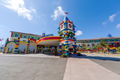 Opening summer 2015, LEGOLAND® Hotel at LEGOLAND® Florida Resort will feature 152 brightly colored and highly themed rooms and suites, thousands of LEGO models and interactive play areas. (Photo: Business Wire)
